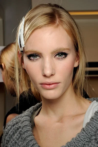 Look 7